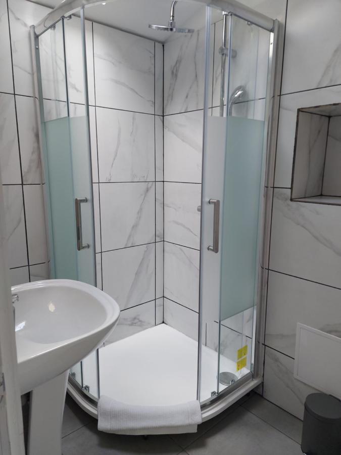 Grand Studio Entier Ecquevilly Kültér fotó